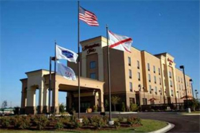  Hampton Inn Calera  Калера